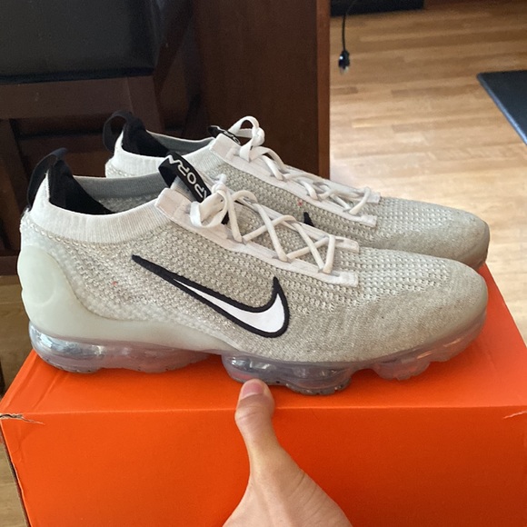 Vapormax white fly knit